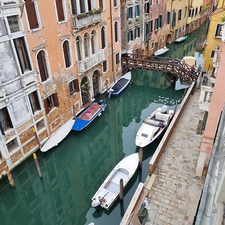 Ca' Cappello Venice Apartment 2 With Canal View Экстерьер фото